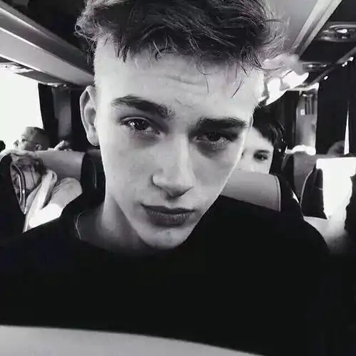 wbfim@Zoe